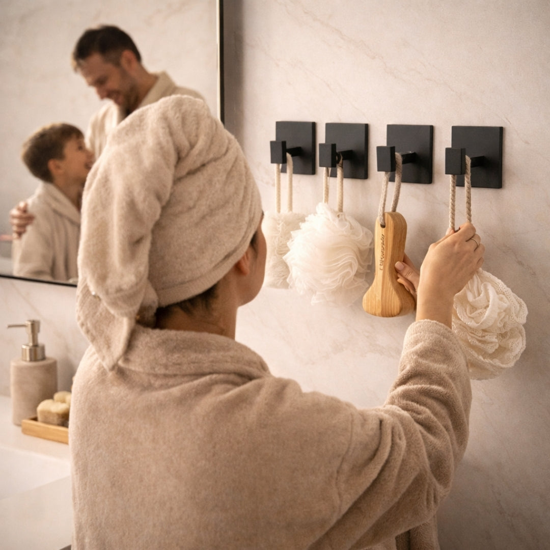 Crochet porte manteau mural